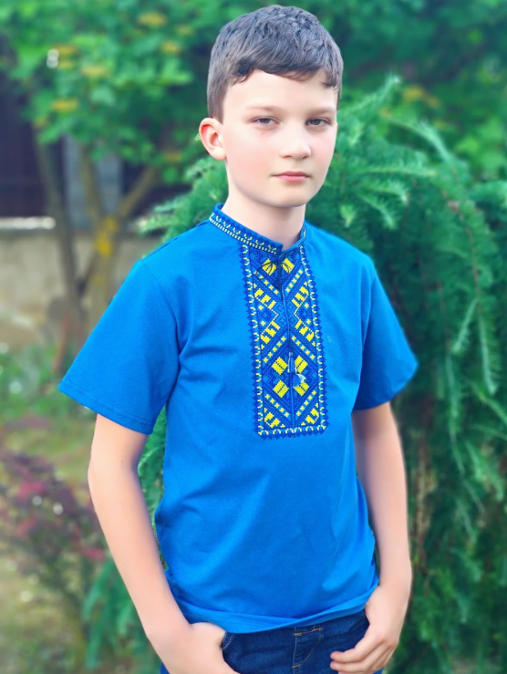 Вишиванка для хлопчика Львівська жовто-блакитна на синьому