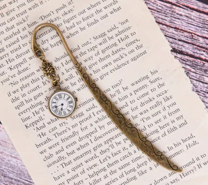 Metal bookmark "Clock"