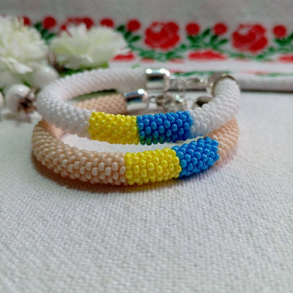 Beaded bracelet "Flag"